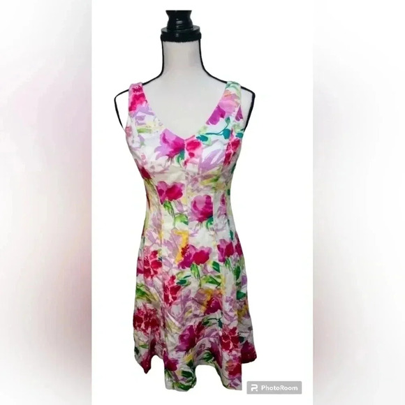 Chaps Dresses & Skirts - Chaps Fit & Flare Dress Spring Floral Easter Sleeveless V-Neck Dress Size 6